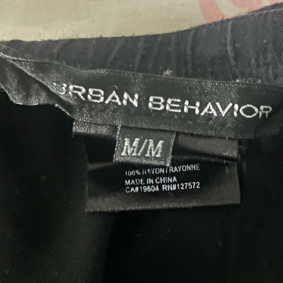 Urban behavior strapless jumpsuit capris black size medium pockets romper casual - Picture 9 of 11